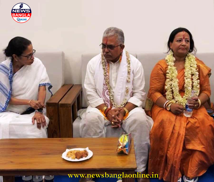 দিঘার জগন্নাথ মন্দিরে স্ত্রীকে সঙ্গে নিয়ে হাজির দিলীপ, অস্বস্তিতে বিজেপি! স্বাগত জানালেন মমতা, নীরব শুভেন্দু