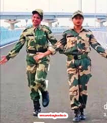 সেনাবাহিনীর পোশাক পরে দুই তরুণীর ভিডিও ভাইরাল, সাইবার থানায় অভিযোগ দায়ের